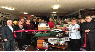 Memory Lane Antiques Ribbon Cutting Ceremony Feb 2018